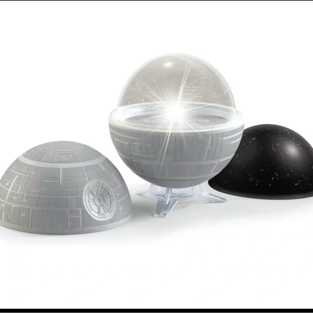 Star Wars Science Death Star Planetarium - Uncle Milton - Picture 3 of 4